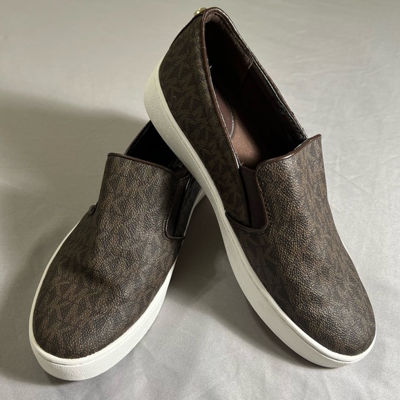 MICHAEL Michael Kors Women’s Keaton Logo-Print Slip On Sneaker Brown Size 6M - Picture 3 of 13
